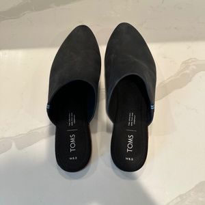 TOMS Black Leather Mule Flats